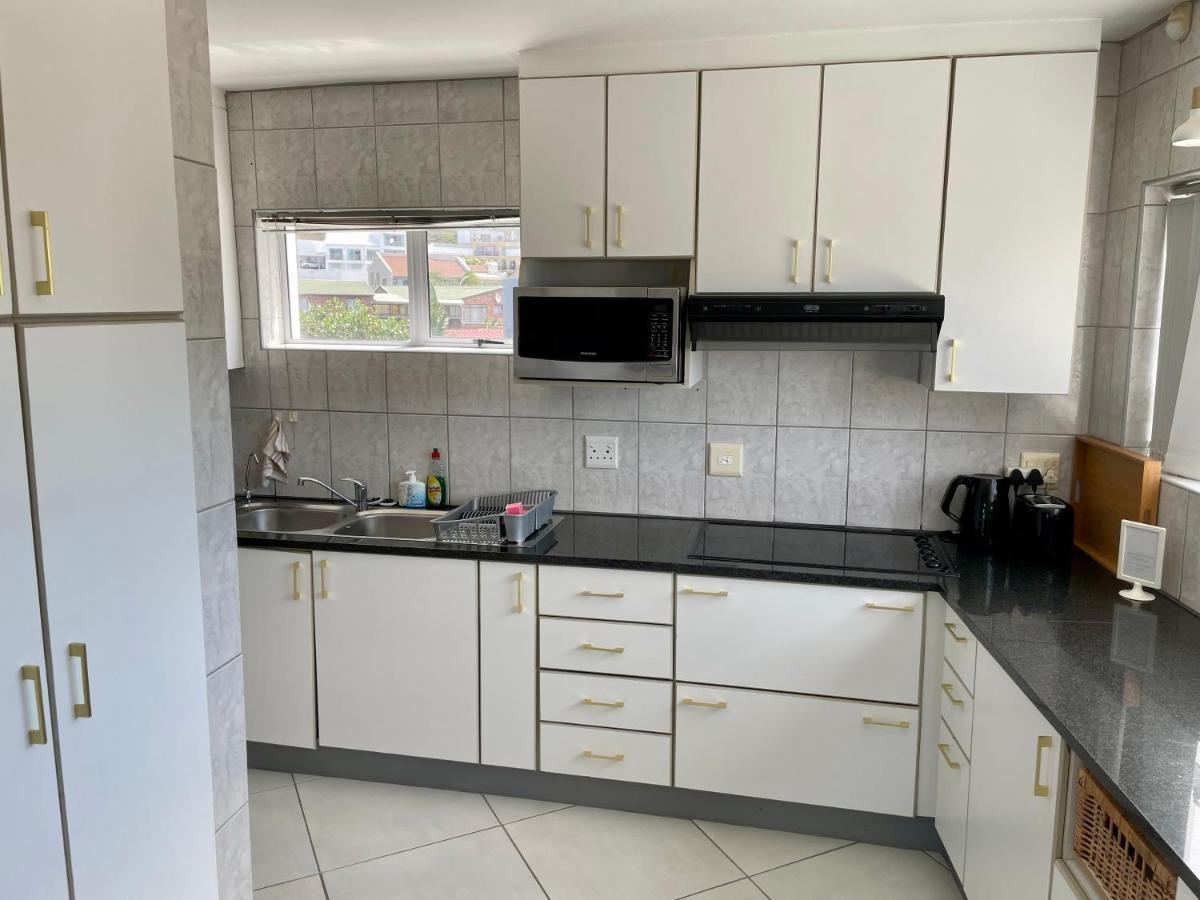 'On Point' Beach House - Jeffreysbaai Buitenkant foto