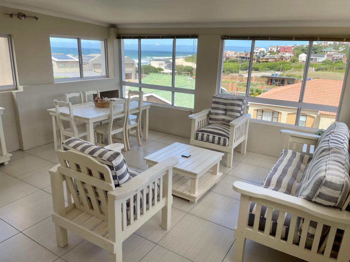 'On Point' Beach House - Jeffreysbaai Buitenkant foto