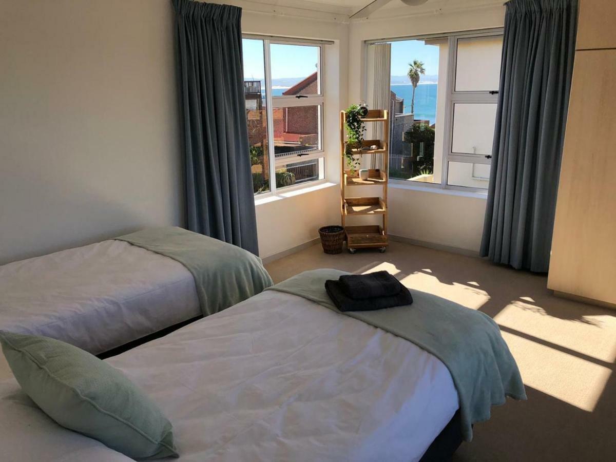 'On Point' Beach House - Jeffreysbaai Buitenkant foto