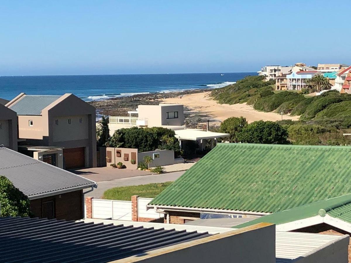 'On Point' Beach House - Jeffreysbaai Buitenkant foto